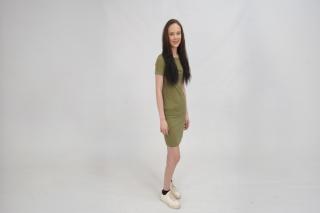 Danielle A.1
